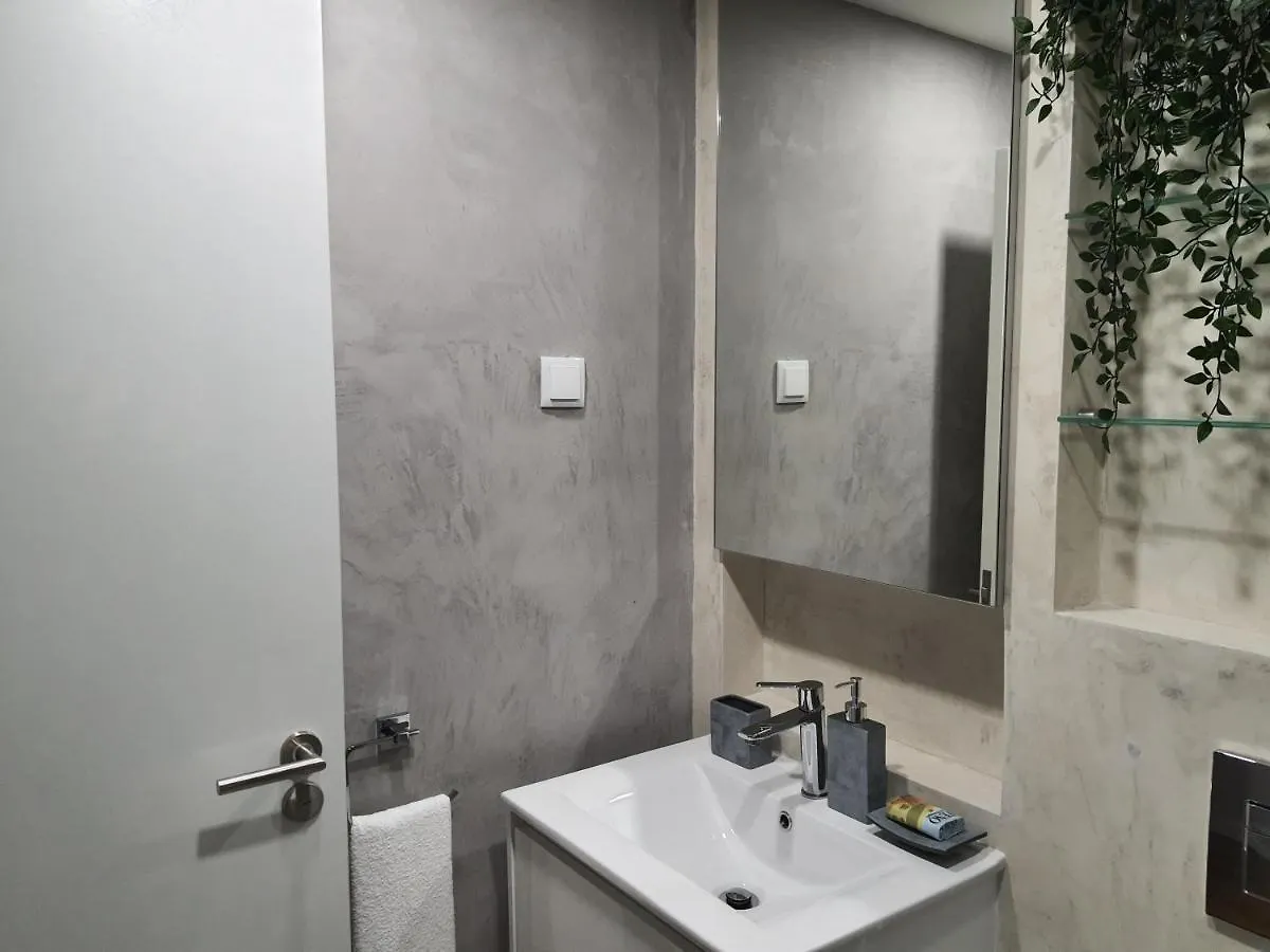 Exotic Fusion Double Suite With Garden Лиссабон Португалия